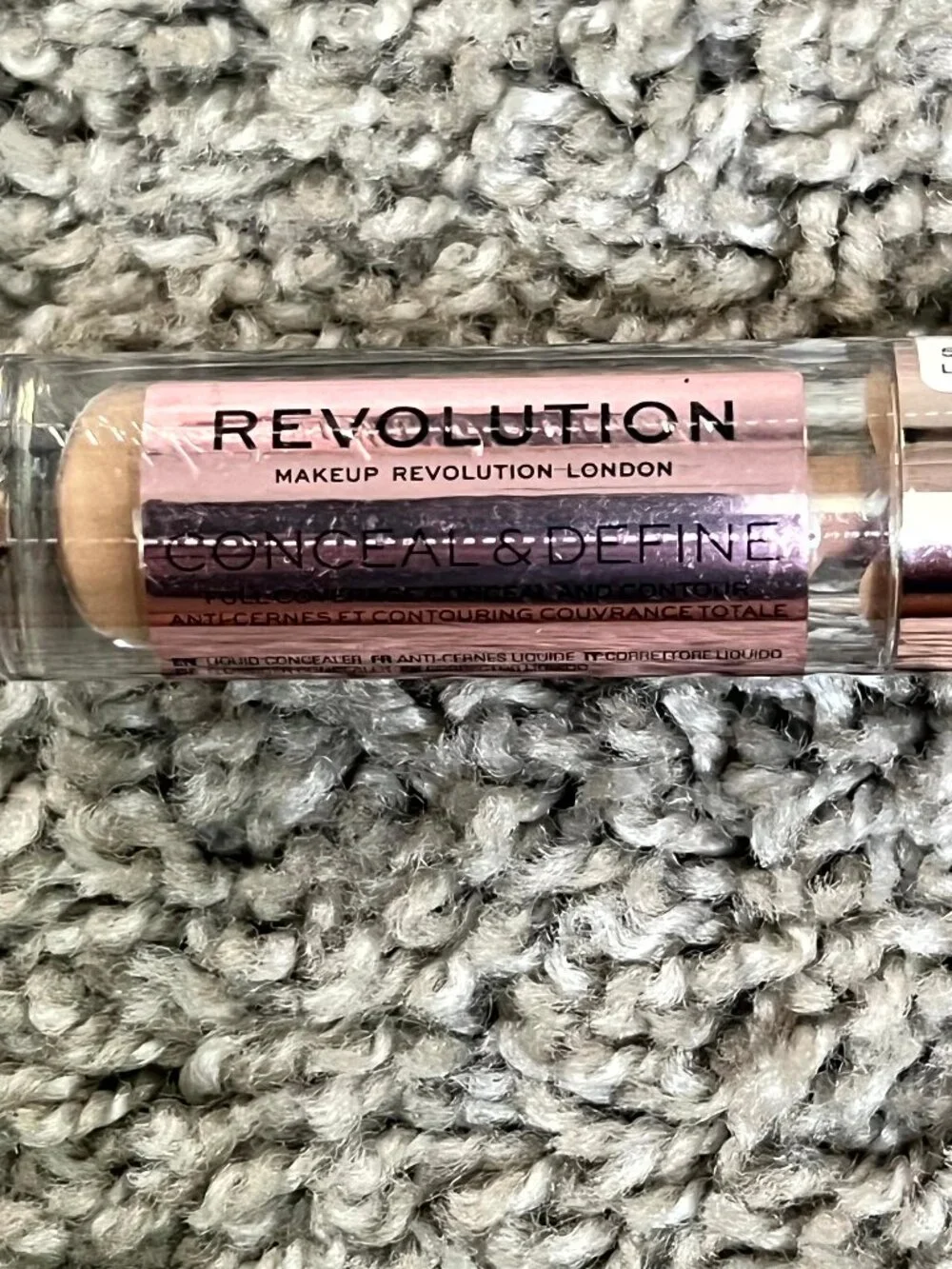 Makeup Revolution Conceal & Define Concealer (Various Shades) - C10.5